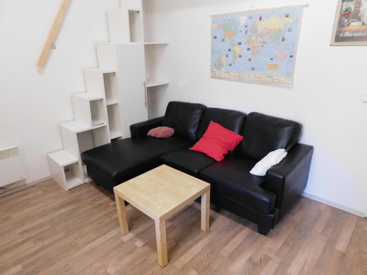 Ledek Apartment Любляна Екстериор снимка
