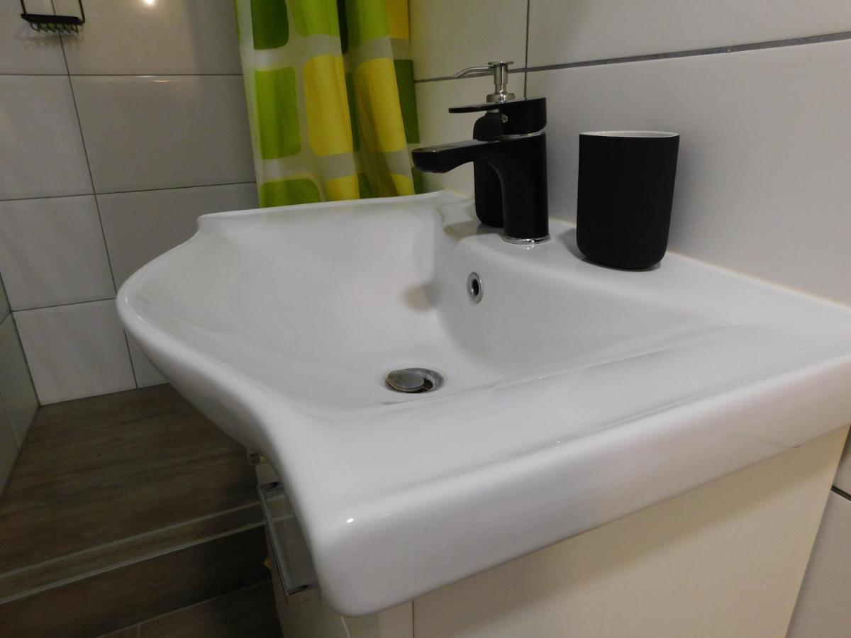 Ledek Apartment Любляна Екстериор снимка